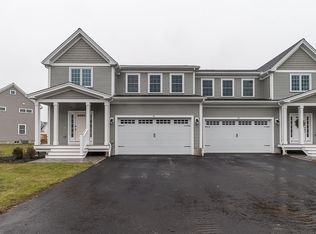 26 Dow Brook Cir #26-EUA, Ipswich, MA 01938