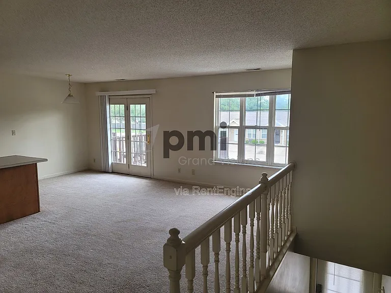 1306 Arthur Ave #8 — Photo 15