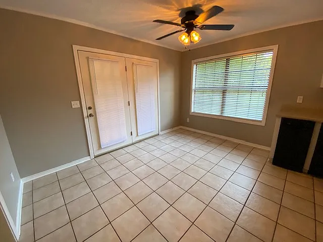 90 Friar Tuck Cir — Photo 6