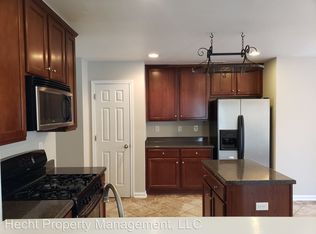 7833 E Berkeley Rd, Denver, NC 28037