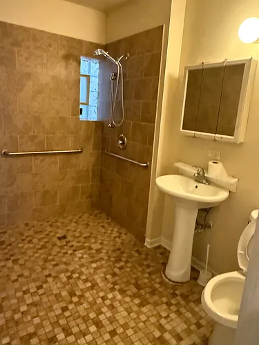 5146 W Fulton St #HSE Photo 1