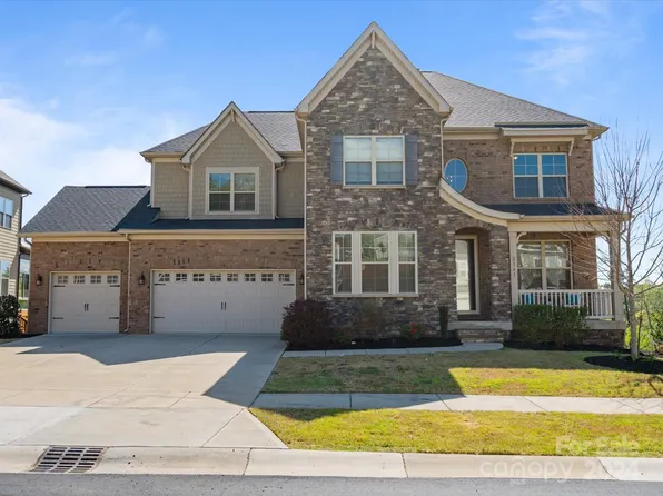 2161 Hanging Rock Rd, Fort Mill, SC 29715