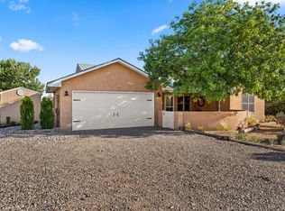 155 Anya Rd, Corrales, NM 87048
