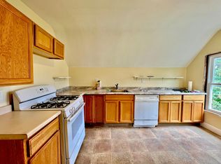 68 Fowler St FLOOR 3, Dorchester, MA 02121