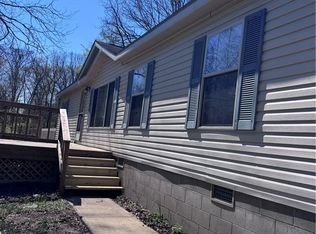 180 Pine St, Washington, WV 26181