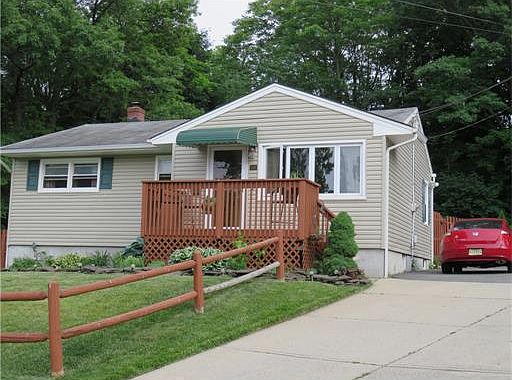 2nd image of 499 S Park Dr