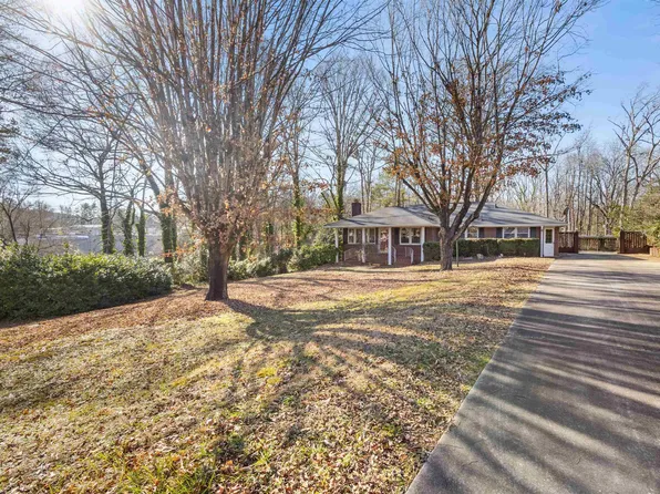 312 Parkway Dr, Easley, SC 29640