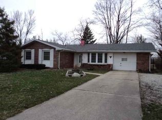 1909 S York Rd, Yorktown, IN 47396