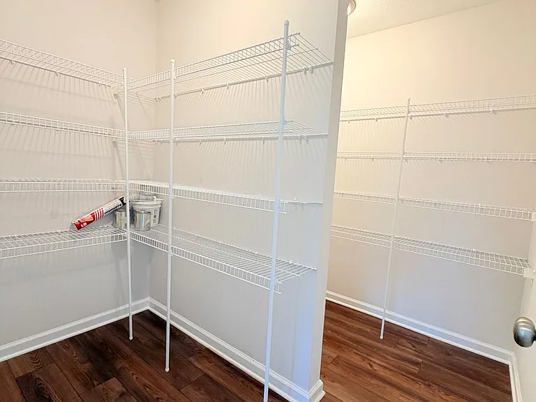 4030 Omaha Dr — Photo 24