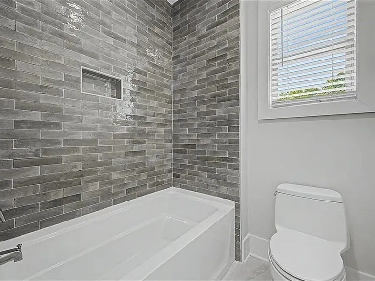 217 Laura Lake Rd — Photo 46