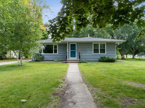 1407 Elm St, Alexandria, MN 56308