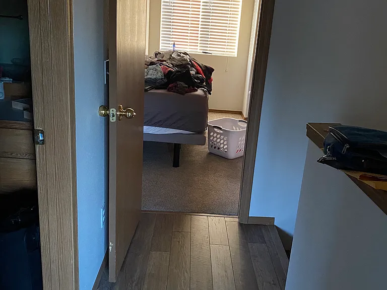 1622 E Coeur D Alene Ave — Photo 2