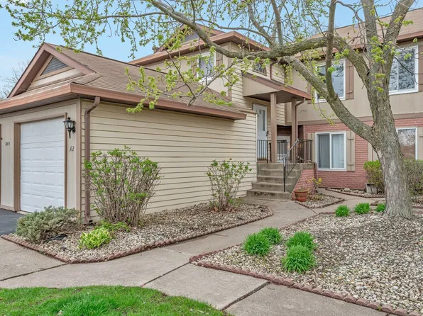 2474 Brunswick Cir APT A2, Woodridge, IL 60517