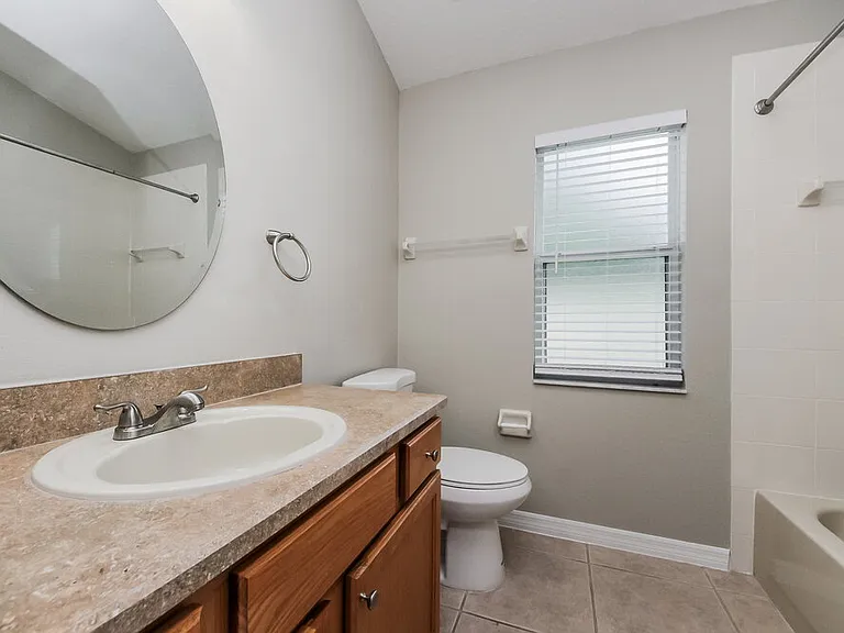 4660 Huron Bay Cir — Photo 12