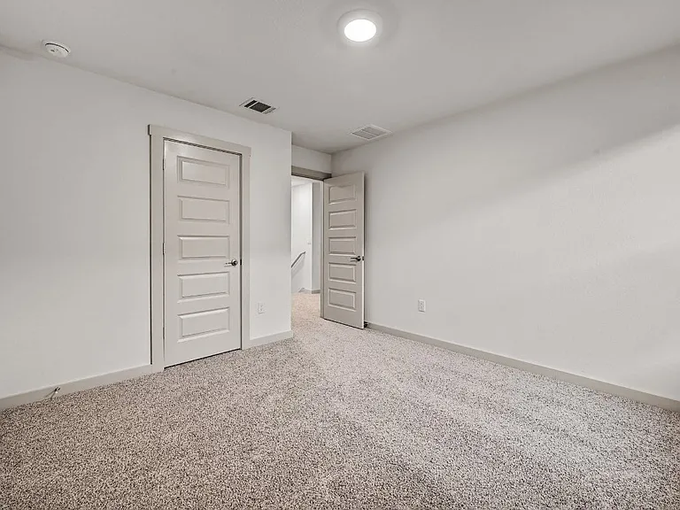 7902 Linda Michelle Ln — Photo 17