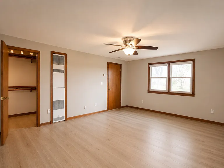 2757 School Dr — Photo 14