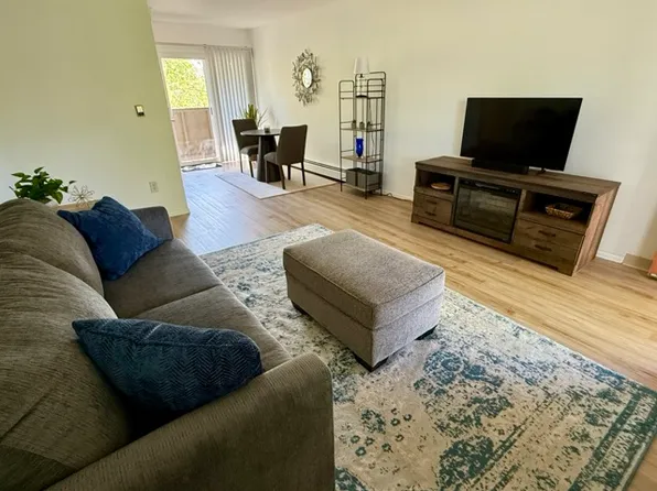 2990 Glenwood Dr #11, Boulder, CO 80301
