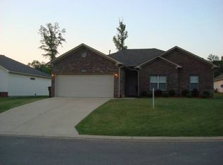 4458 S Aaronfield Cir, Benton, AR 72015