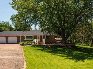6885 Bridle Path, Prior Lake, MN 55372