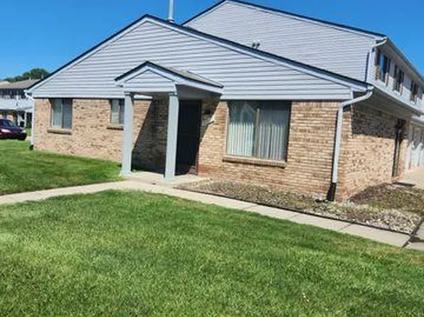 50077 N Jimmy Ct, Chesterfield, MI 48047