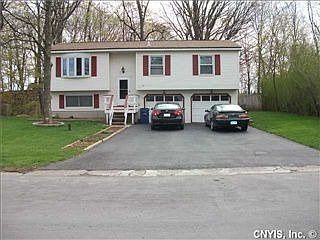 1st image of 217 Birchwood Blvd