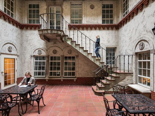 115 W Monument Ave #1-704