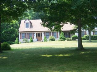 175 Pruett Pl, Oakdale, CT 06370