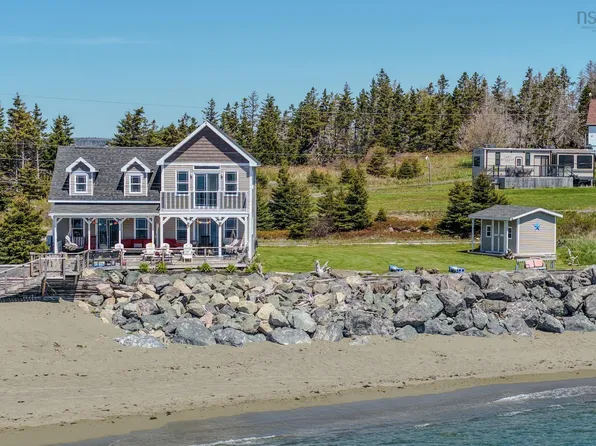 104 Rouse Island Rd, Gabarus, NS B1K 3T6