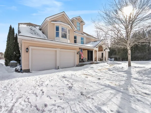 101 Kensington Ct, Alpena, MI 49707