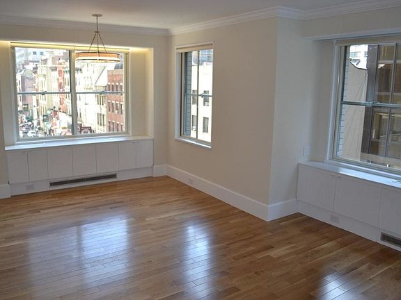 5th image of 60 W 57th St APT 6H