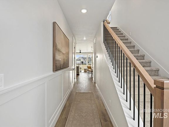 3rd image of 3901 W Stone House Ln