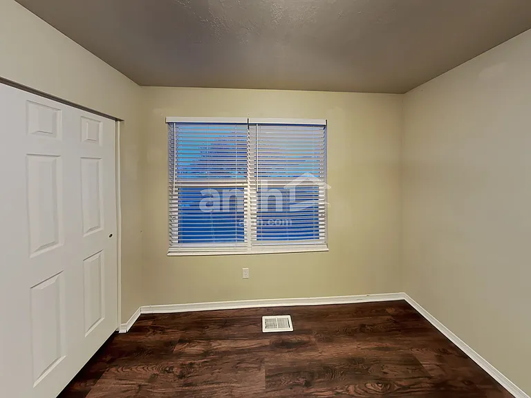 6254 W Sarah Cir — Photo 20