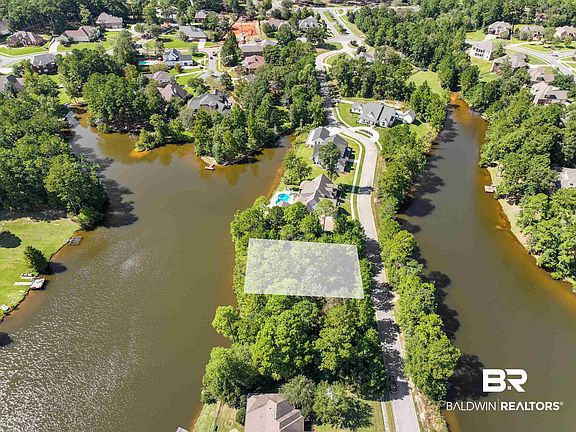 3rd image of Dellwood Creek Cir