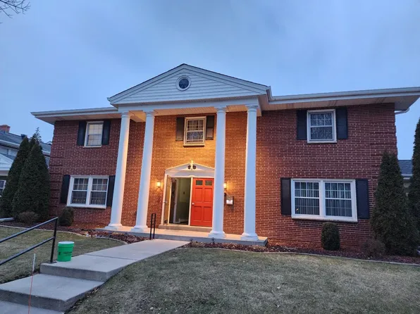 3119 South 122nd STREET #13, West Allis, WI 53227