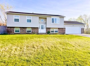 12975 W 29th St, Beach Park, IL 60099