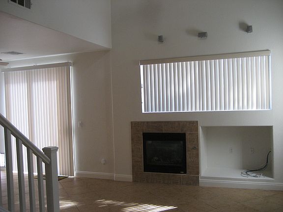 open floorplan with fireplace