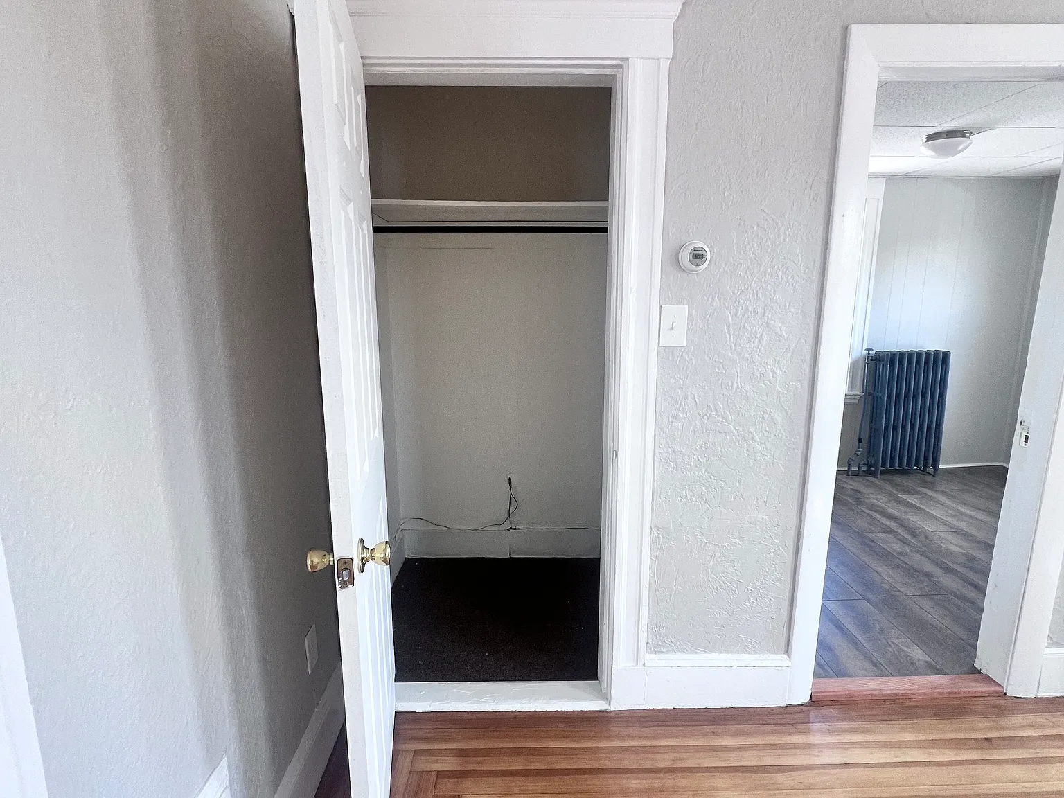 1 bed, 800 sqft, $1,900 — Photo 2