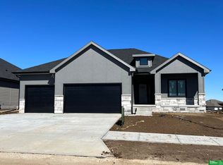20862 Boulder St, Gretna, NE 68028