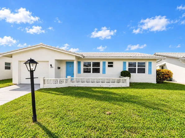 2077 SW 14th Ave, Boynton Beach, FL 33426