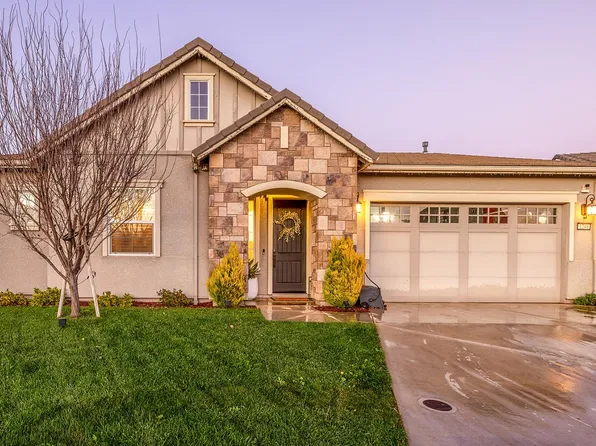 1249 La Colina St, Soledad, CA 93960