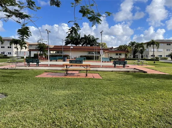 5300 Washington St APT E209, Hollywood, FL 33021