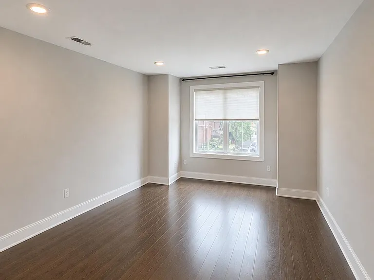 23 Tanner St #A3 — Photo 7