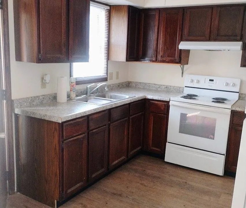 Kitchen Facing Countertop_03302026