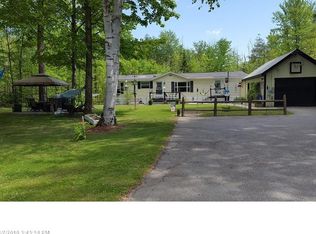 69 Lang Hill Rd, Palmyra, ME 04965