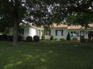 215 Manchester St, Manchester, PA 17345