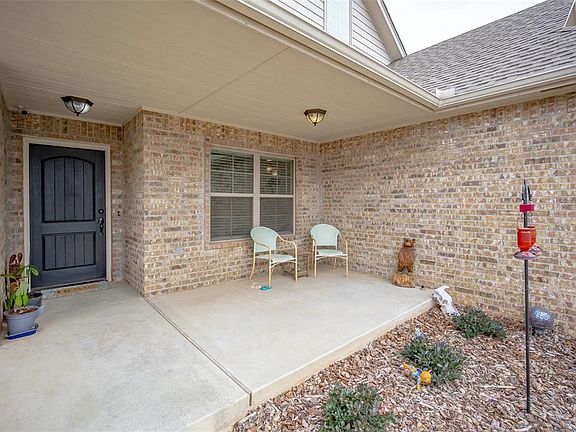 4th image of 1692 Appaloosa Dr
