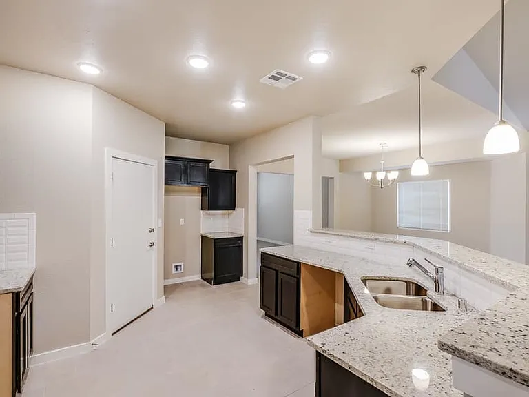 7747 Enchanted Path Dr — Photo 19