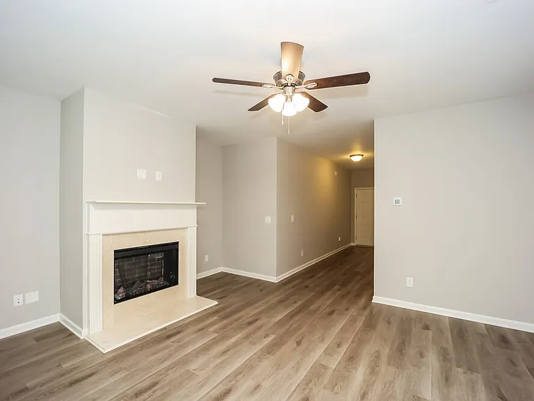 7 Southwind Cir — Photo 5