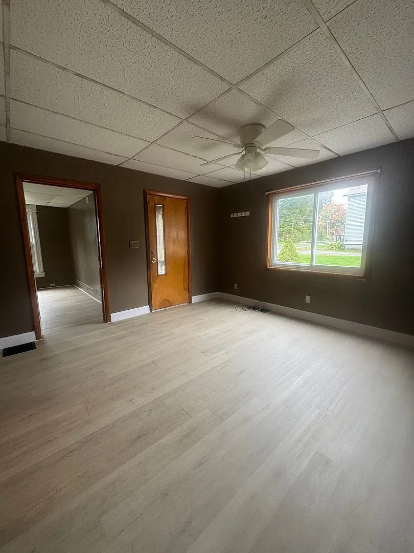 33 Champion St W. Carthage NY 13619 — Photo 4