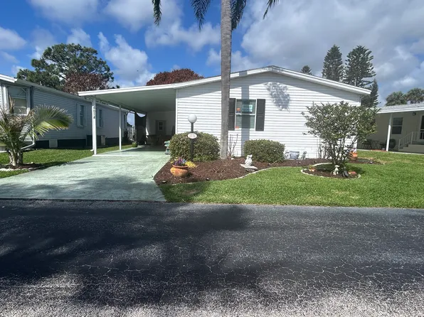 4614 Goldfinch Ln #E14, Merritt Island, FL 32953